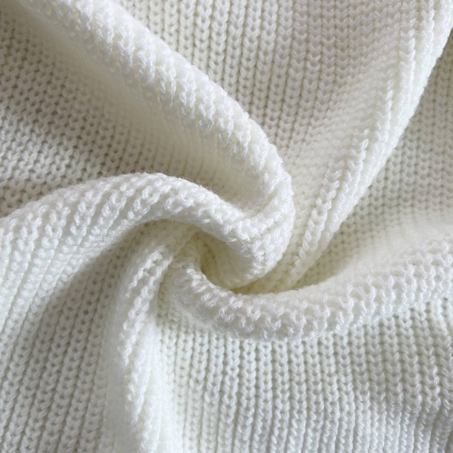 Round-Neck Waist-Cinched Knitted Sweater Dress