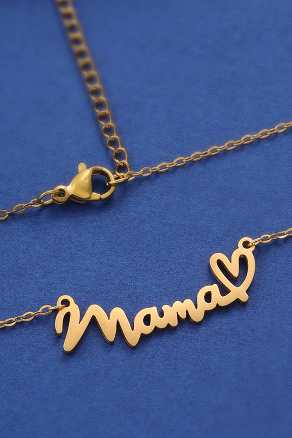 Mama Script Heart Pendant Necklace – Gold Letter Chain