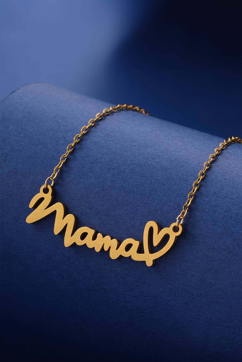 Mama Script Heart Pendant Necklace – Gold Letter Chain