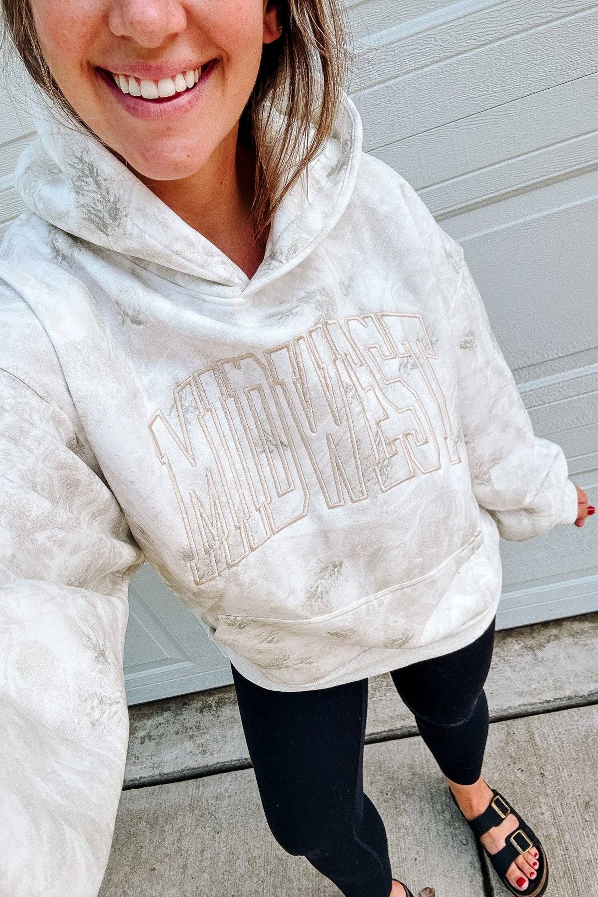 Women's Midwest embroidered camouflage hoodie in white birch